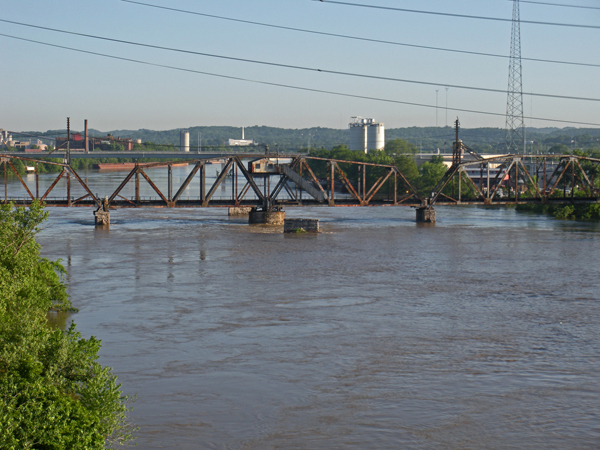 Railroad bridge, Nashville, TN, May 4, 2010